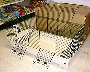 10.5 square feet guinea pig cage